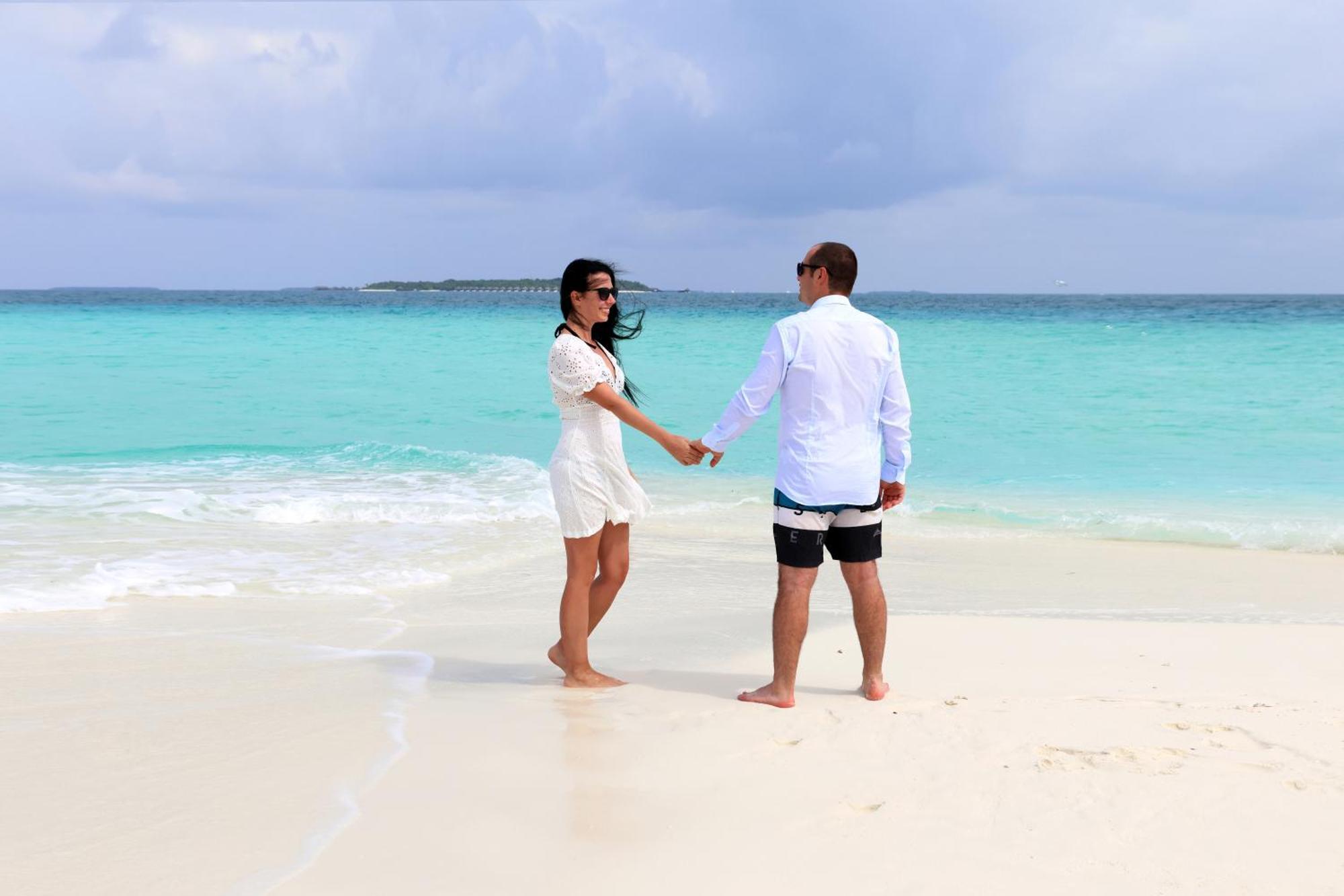 Hanifaru Transit Inn Dharavandhoo Exteriör bild