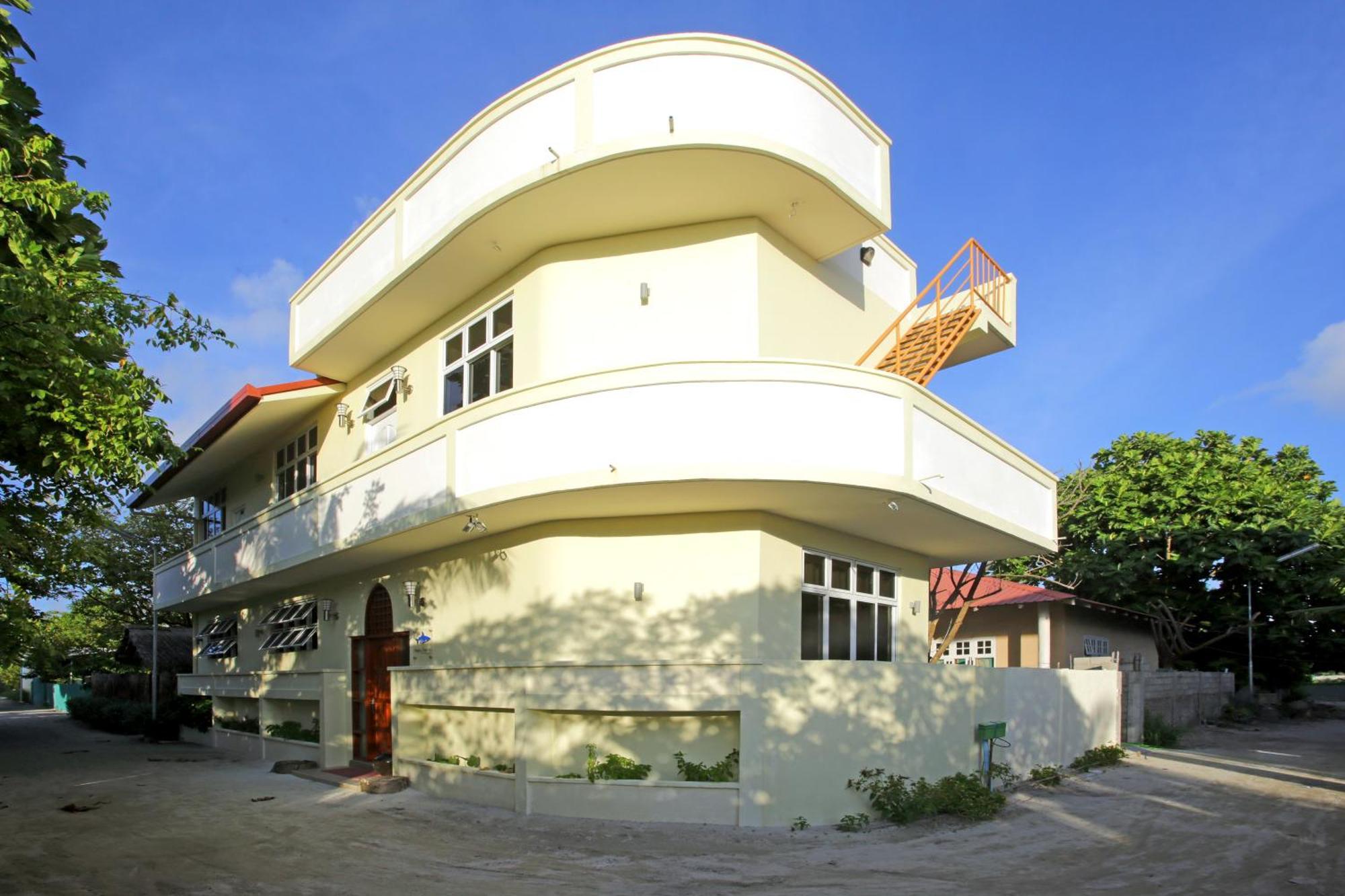 Hanifaru Transit Inn Dharavandhoo Exteriör bild