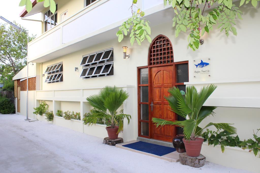 Hanifaru Transit Inn Dharavandhoo Exteriör bild